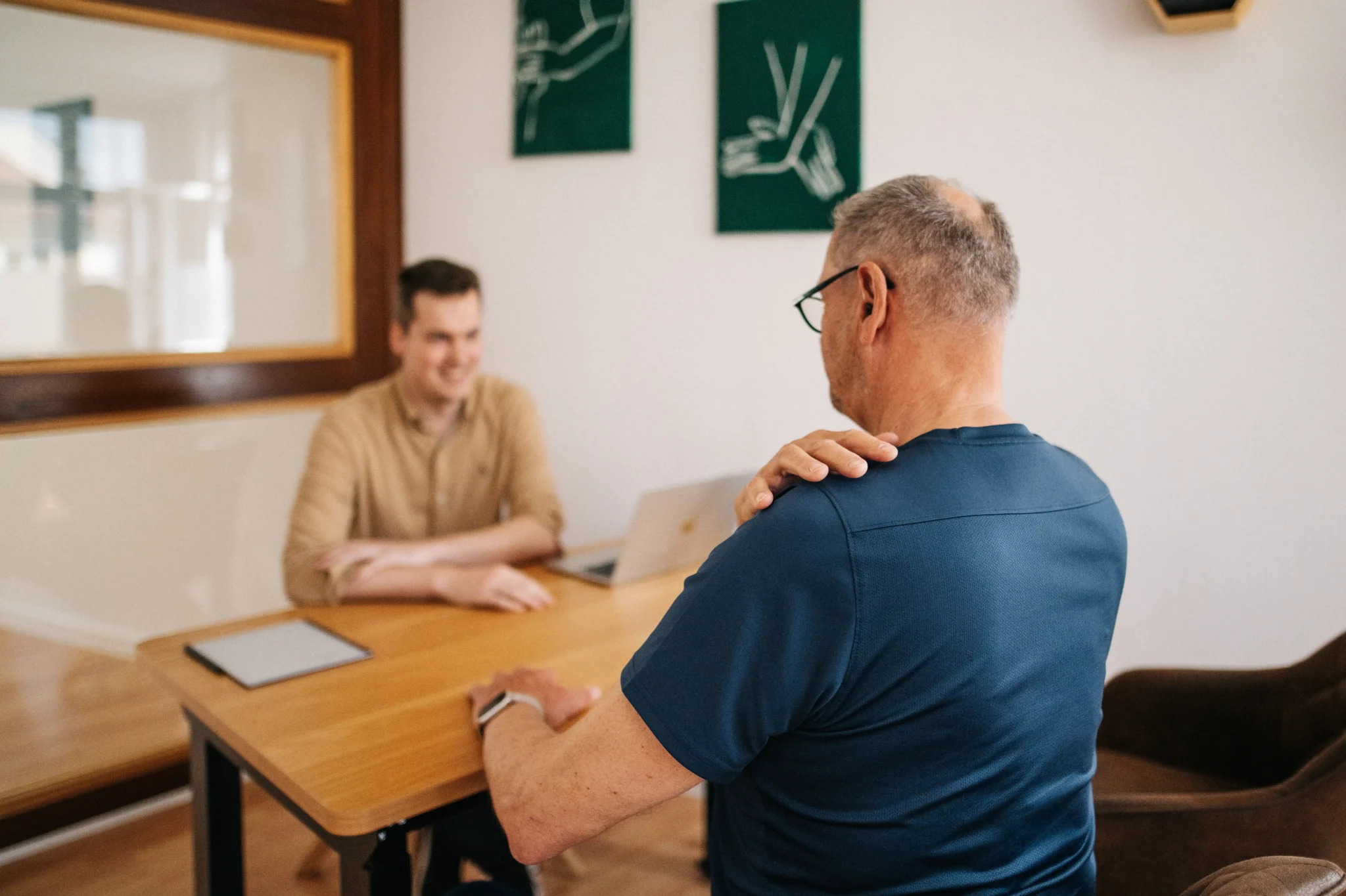 Behandlungsgespräch - Businessfotograf Brandenburg Berlin - Steven Ritzer Photography